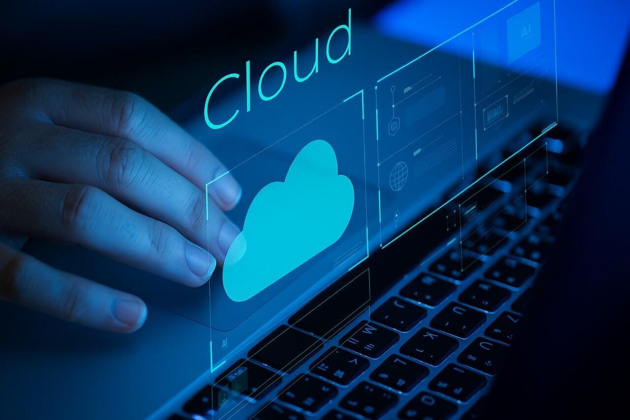 The Role of AI in Cloud-Based Project Management for Remote Jobs