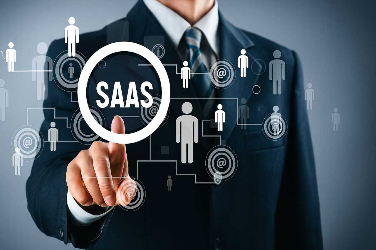 Why Hiring a Recruitment Consultant Is Still Essential in the Age of Remote Work ?